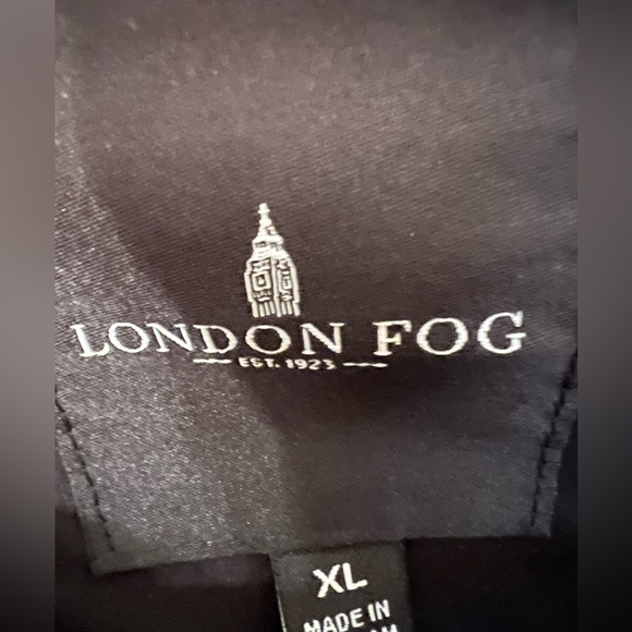LONDON FOG MEN’S MICROFIBER GOLF JACKET. BLACK. SIZE. XL - Picture 3 of 7